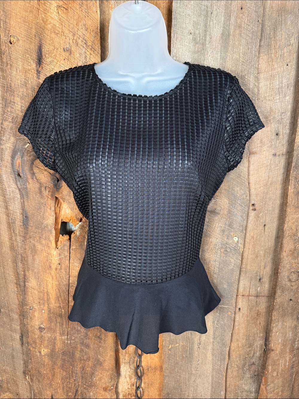 Bebe Women’s Black Textured Peplum Top
